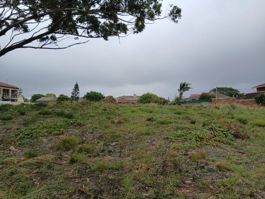 0 Bedroom Property for Sale in Wavecrest Eastern Cape